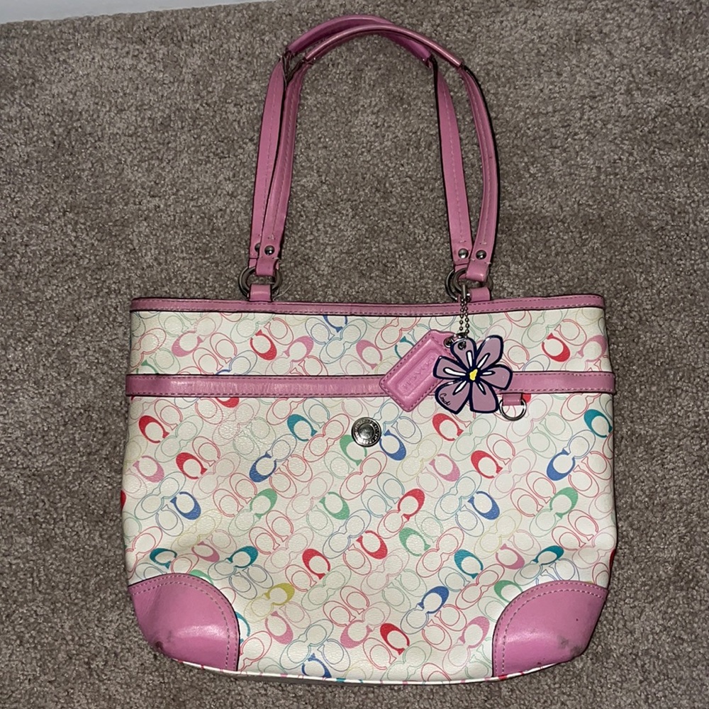 Coach White and Pink Shoulder Bag with Heart Pattern